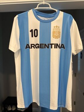 Argentina Jersey Messi #10 Futbol AFA Licensed Size M - fits like L
